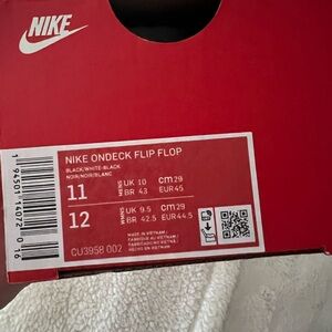 Nike OnDeck Flip Flop Black White
